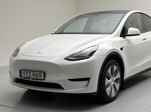 Tesla Model Y Standard Range RWD 2024, SUV