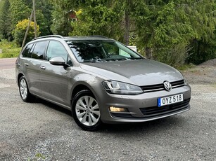 Volkswagen Golf 1.6 TDI Sport/Drag/Värmare/Navi/Carplay