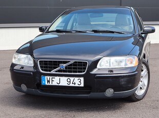 Volvo S60 2.5T Kinetic Euro 4 / Automat / 210 HK