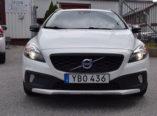 Volvo V40 Cross Country D2 Geartronic Momentum Euro 6 Auto