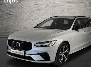 Volvo V90Recharge T8 II AWD R-Design Panorama 360Kamera 2022, Kombi