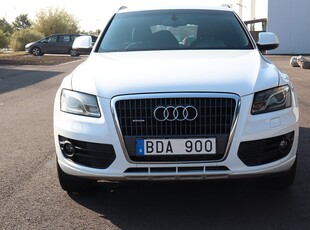 Audi Q5 2.0 TDI DPF quattro Design / DRAGKROK / MOTORVÄRMARE