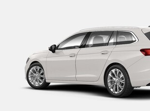 Skoda Superb Selection iV Plug in Drag/Värmare/Nav