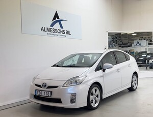 Toyota Prius Hybrid CVT, Ny Besiktigat, 360kr Fordonskatt.