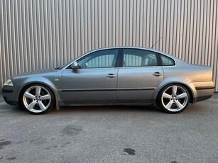 Volkswagen Passat 1.8 T - LÅGMILAD - BESIKTAD