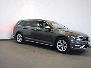 Volkswagen Passat Alltrack 2.0 TDI 4M Kamera Drag Värmare 190hk