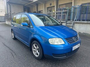 Volkswagen Touran 1.6 FSI Trendline Euro 4 7 SITSIG DRAGKROK