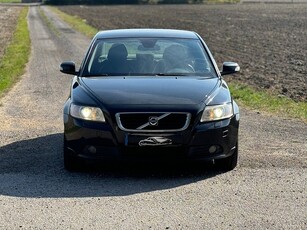 Volvo S40 1.8 Flexifuel Momentum | NYBES