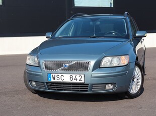 Volvo V50 2.4 Kinetic / Nyservad / Dragkrok / Fint skick