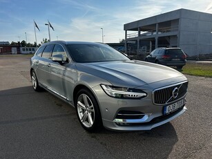 Volvo V90 D5 AWD | Inscription | Bowers & Wilkins | Se spec