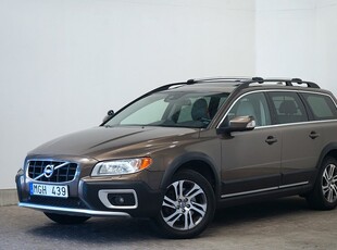 Volvo XC70 D5 AWD Summum Taklucka Dragkrok 215hk