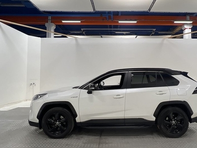 Toyota RAV4Hybrid B-kamera Skinn JBL Navi P-sensorer 2019, SUV