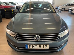 Volkswagen Passat Sportscombi 2.0 TDI Drag Värmare S&V-Hjul