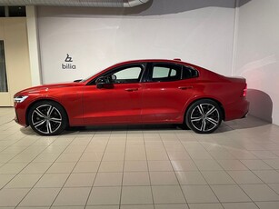 Volvo S60 Recharge T8 R-Design | HarmanKardon | Motorstolspaket | Navigati