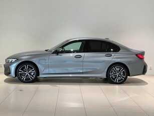 BMW 330e xDrive, M-sport, Drag, Adpt Fart, HiFi, Läder