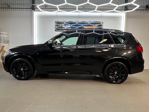 BMW X5 M50d Steptronic, 381hk M Sport PANO/H-K/DRAG/360 KAM