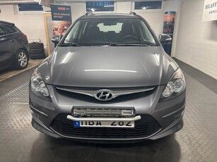 Hyundai i30 cw 1.6 CRDi Business Euro 5 DRAGKROK