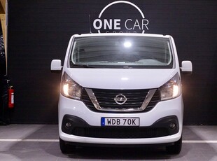 Nissan NV300 Kombi 2.0 dCi Lång 9-sits MOMS D-Värm Drag 145hk