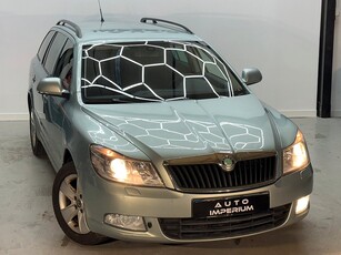 Skoda Octavia Kombi 1.8 TSI Elegance Automat Drag P-Sensorer