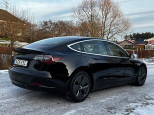 Tesla Model 3 Range Plus Autopilot Panorama