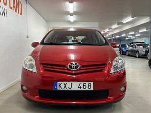 Toyota Auris 5-dörrar 1.4 D-4D Plus / Ny besiktigad