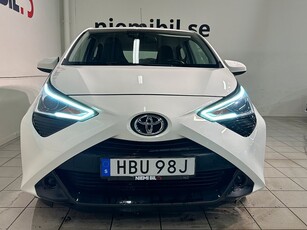 Toyota Aygo 5-dörrar 1.0 Aut X-PLAY Kamkedja Kamera S/V-hjul