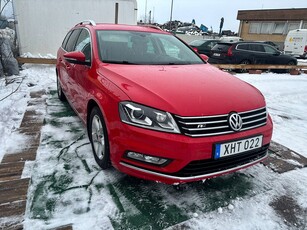 Volkswagen Passat 2.0 TDI/auto/ BlueMotion 4Motion R-Line