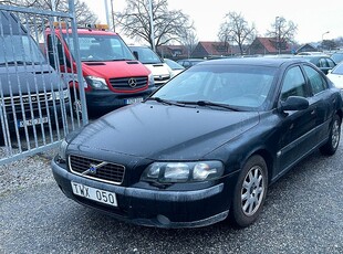 Volvo S60 2.4 Business Ny- besiktigad M+S däck