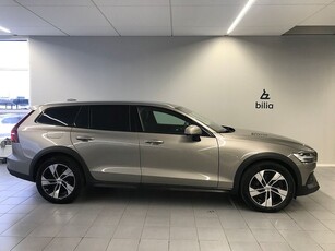 Volvo V60 Cross Country B4 AWD Diesel Adv SE