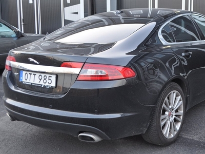 Jaguar XF 2.7 V6 PR LUX Svensksåld Nybes Läs annonsen