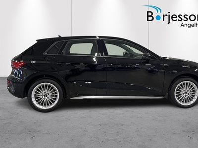 Audi A3 Sportback 35 TFSI ADVANCED 150 hk - Lagerbil