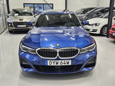 BMW 330 i M-SPORT FULLUTRUSTAD