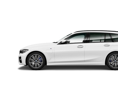 BMW 330e Touring M Sport/ Adaptiv Farthållare/Dragkrok