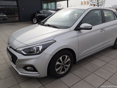 Hyundai i20 1.0 T-GDi 100hk // Backkamera // Rattvärme // Carplay // BT tele