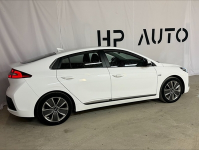 Hyundai IONIQ Hybrid 1.6 DCT 1 ägare Navi Kamera S&V hjul