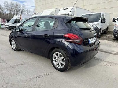 Peugeot 208 5-dörrar 1.2 VTi Auto Lågmil 1 ägare Euro 6