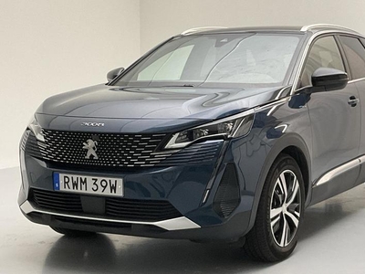 Peugeot 30081.6 Plug-in Hybrid 2022, SUV