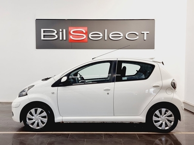 Toyota Aygo 5-dörrar 1.0 VVT-i Euro 5 Ny Servad, Ny besk