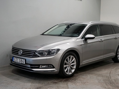 Volkswagen Passat TDI 190hk 4M GT Värmare Drag Kamera V-däck