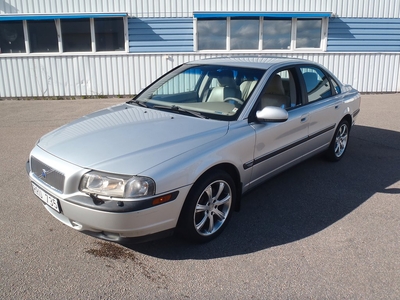 Volvo S80 2.4T 200hk, Nybes, 19 000:-