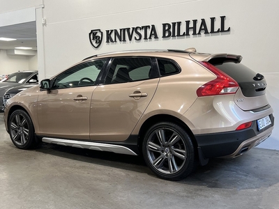 Volvo V40 Cross Country T4 Summum Panorama Drag 180hk