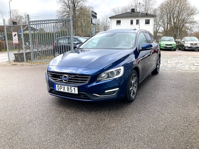 Volvo V60 D4 190HK AWD OCEAN RACE / NAVI / DRAG / VOC