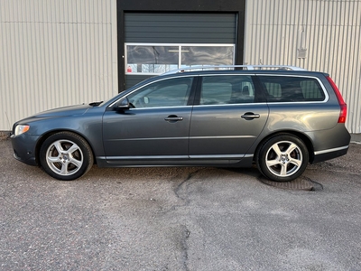 Volvo V70 1.6 DRIVe Summum *RESERVERAD* Facelift Bluetooth 1 brukare Drag