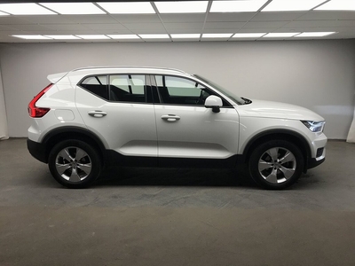 Volvo XC40 T2 FWD Momentum