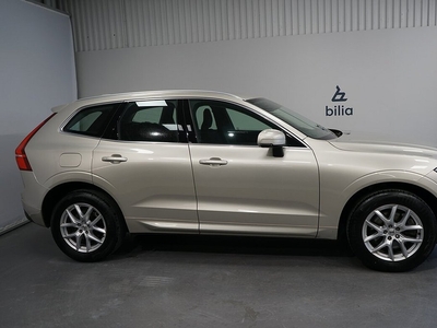 Volvo XC60 B4 AWD Diesel Momentum Advanced