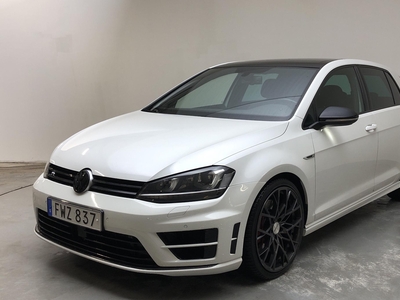 VW Golf R VII 2.0 TSI 5dr (300hk)