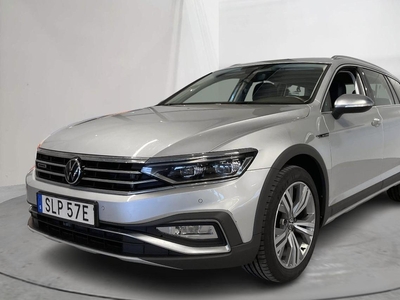 VW Passat Alltrack 2.0 TDI Sportscombi 4Motion (200hk)