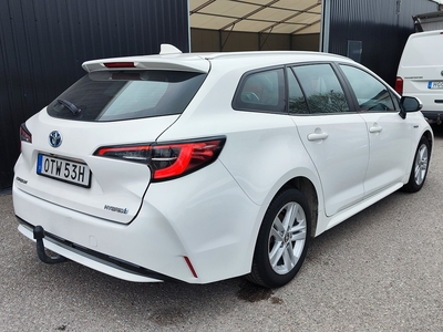 Toyota Corolla 1,8 Touring Sports Hybrid 122hk Fullservad