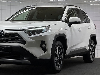 Toyota RAV4 HYBRID AWD-I/ PREMIUM/ KAMERA/ 1-ÄGARE/TOPPSKICK