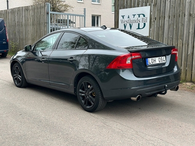 Volvo S60 T3 Momentum Euro 5 | Drag | Fullserv | Kamrem bytt